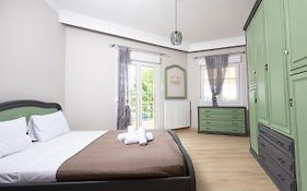 Joene Vintage Apartment